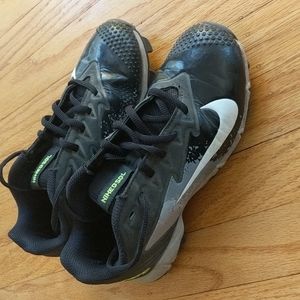 Nike Vapor baseball cleats size 3